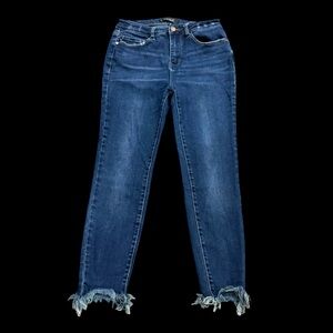 Judy Blue Dark Blue Cropped Jeans with Frayed Hem